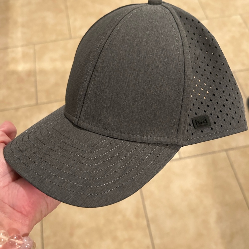 Marlin A-Games Hydro Gray  Men's Snap back Cap